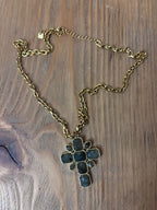 collier avec croix en labradorite bijoux amorcita